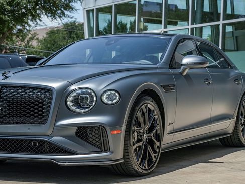 New 2025 Bentley Flying Spur Plug-In Hybrid AWD/4WD image 10