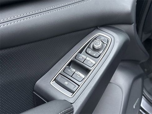 New 2026 Subaru Ascent Limited image 27