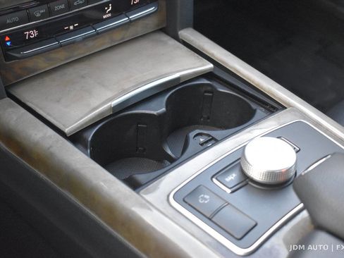 Used 2010 Mercedes-Benz E 350 Sedan image 31