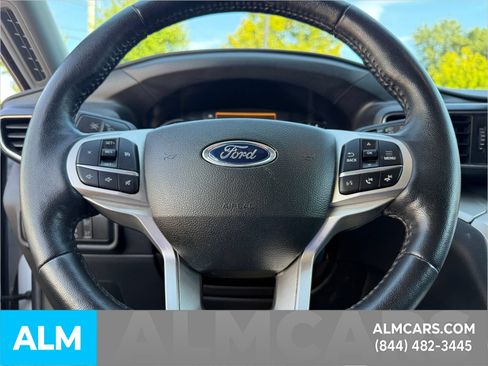 Used 2023 Ford Explorer XLT w/ Equipment Group 202A RWD image 27