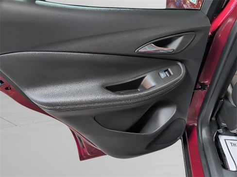 Used 2022 Buick Encore GX Select image 25