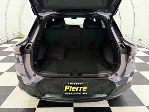 New 2026 Chevrolet Equinox EV LT image 4