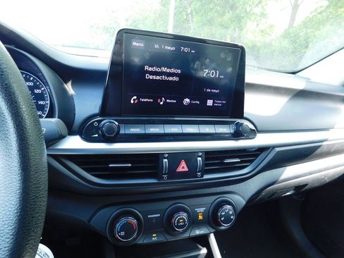 Used 2023 Kia Forte LXS FWD image 9