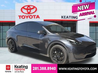 Used 2024 Tesla Model Y Long Range AWD/4WD video 1