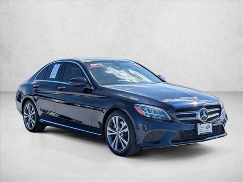 Used 2021 Mercedes-Benz C 300 Sedan image 3