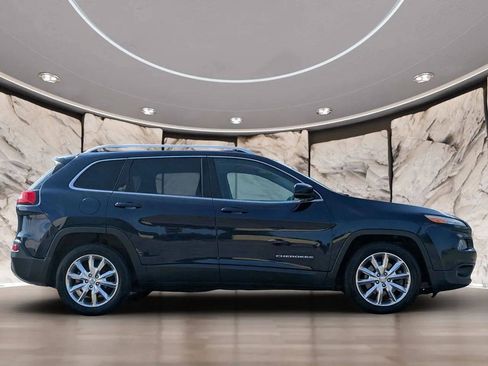 Used 2014 Jeep Cherokee Limited w/ Luxury Group FWD image 15