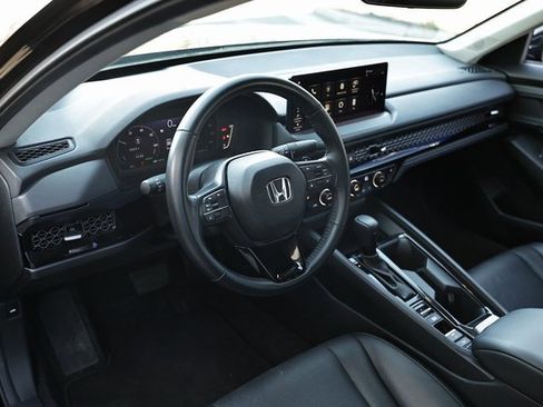 Used 2024 Honda Accord EX-L image 19
