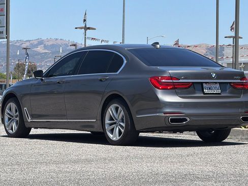 Used 2016 BMW 750i xDrive AWD/4WD image 7