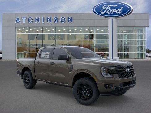 New 2025 Ford Ranger XLT w/ Black Appearance Package image 7