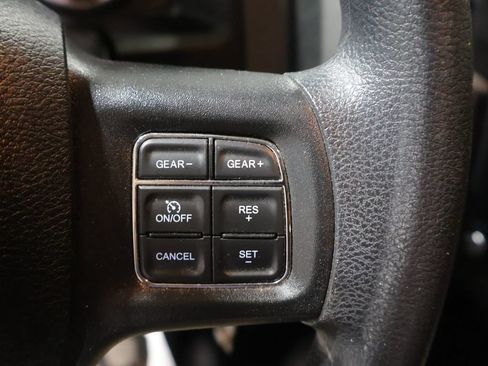 Used 2019 RAM 1500 Express w/ Express Value Package AWD/4WD image 34