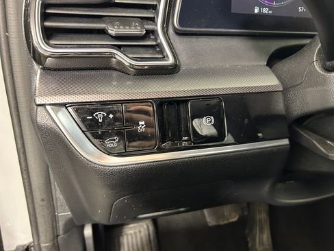 Used 2023 Kia Sportage SX image 20