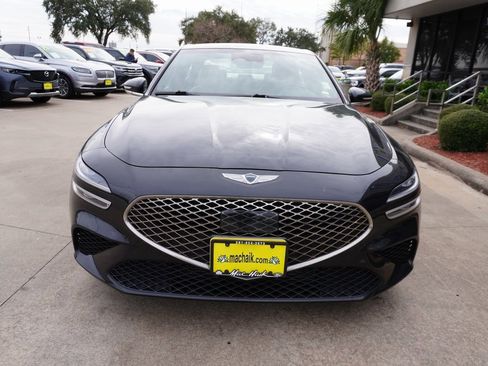 Used 2023 Genesis G70 2.0T image 2