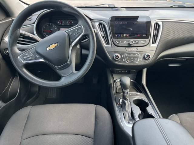 Used 2023 Chevrolet Malibu LT FWD image 12