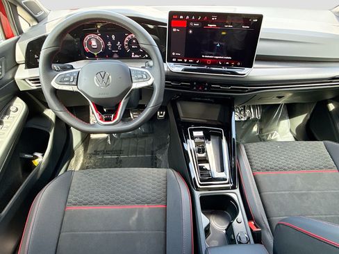 Used 2026 Volkswagen GTI SE FWD image 15