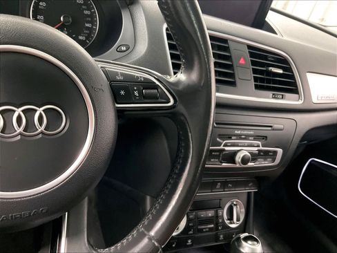 Used 2015 Audi Q3 2.0T Prestige w/ Prestige Package image 25