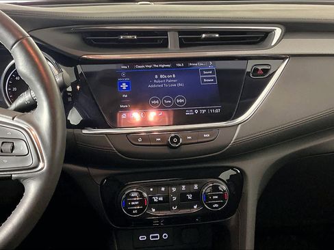 Certified 2023 Buick Encore GX Essence w/ Experience Buick Package image 7