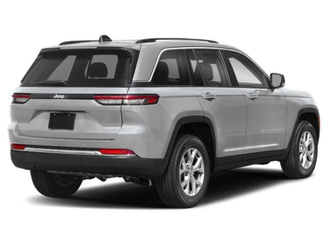 Used 2022 Jeep Grand Cherokee Limited AWD/4WD image 34