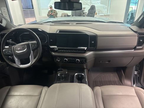 Used 2023 GMC Sierra 1500 SLT w/ SLT Premium Package image 12