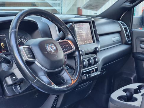 Used 2021 RAM 2500 Big Horn w/ Level 1 Equipment Group image 27