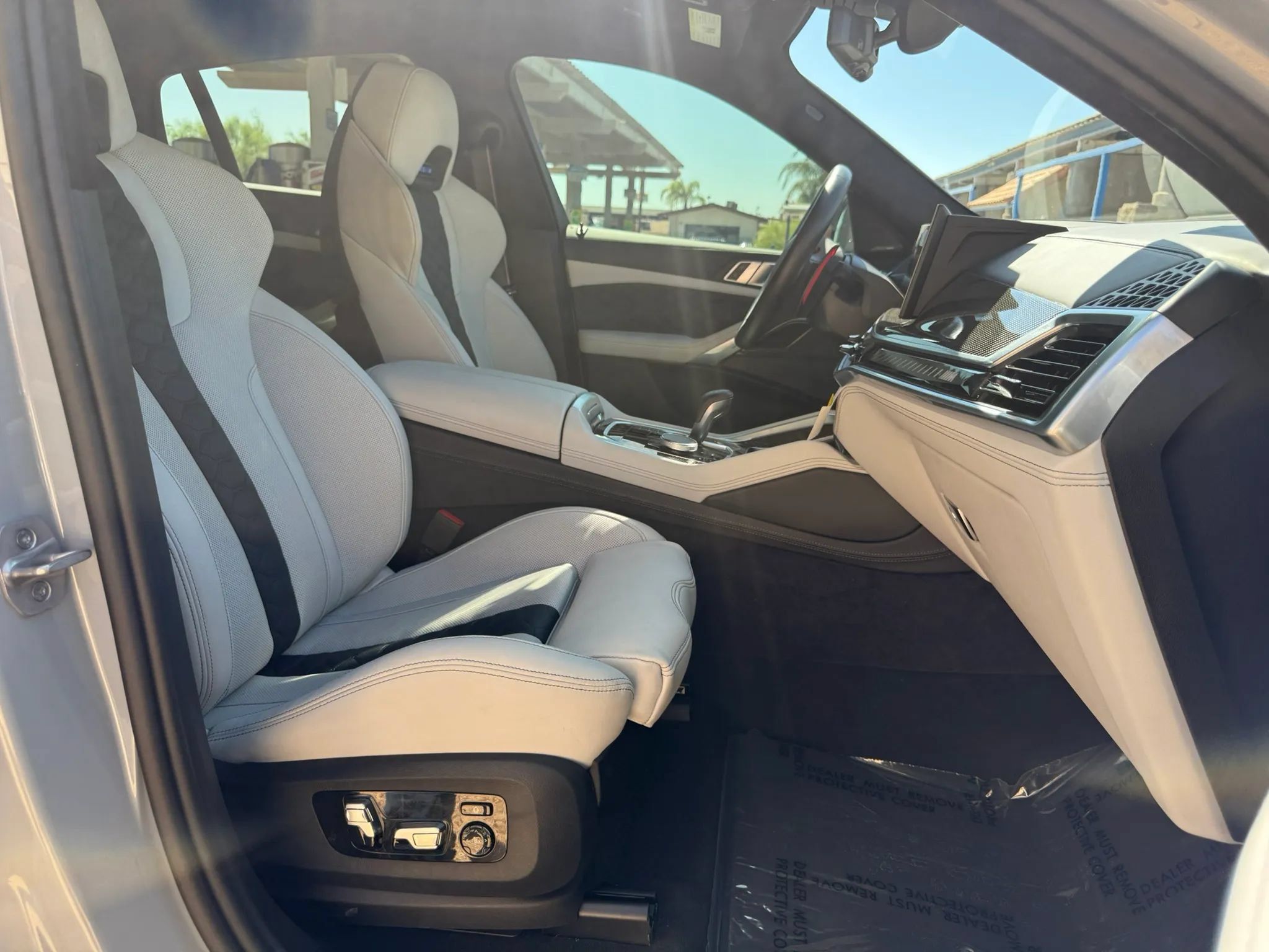 Used 2024 BMW X6 M Competition AWD/4WD image 21