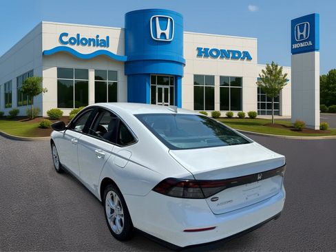 Used 2025 Honda Accord LX image 4