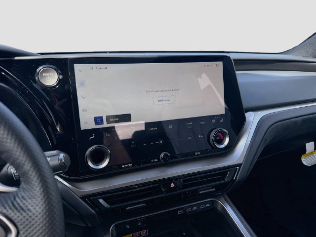 New 2026 Lexus TX 500h AWD image 33