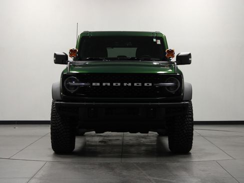 Used 2024 Ford Bronco Wildtrak image 9