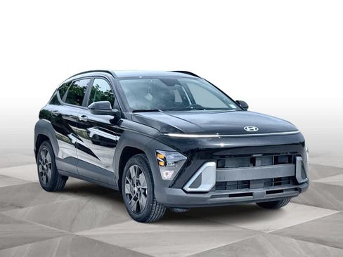 New 2027 Hyundai Kona SEL Sport FWD image 2