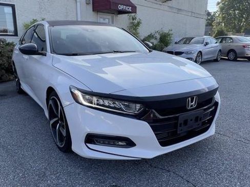 Used 2018 Honda Accord Sport image 1