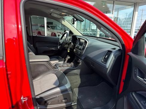 Used 2016 Chevrolet Colorado Z71 AWD/4WD image 11