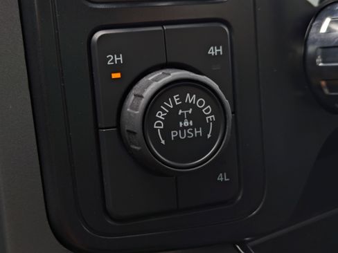 New 2025 Ford F150 XLT w/ Equipment Group 302A MID image 45