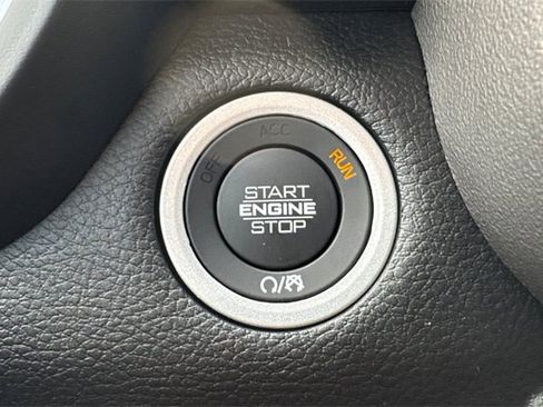 Used 2022 RAM 1500 Big Horn image 34