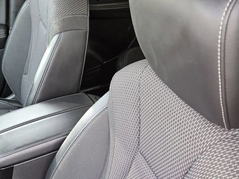 Used 2023 Buick Envision Preferred image 24