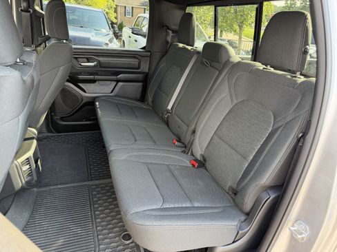 Used 2025 RAM 1500 Warlock AWD/4WD image 31