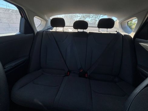 Used 2025 Kia K4 FWD image 38