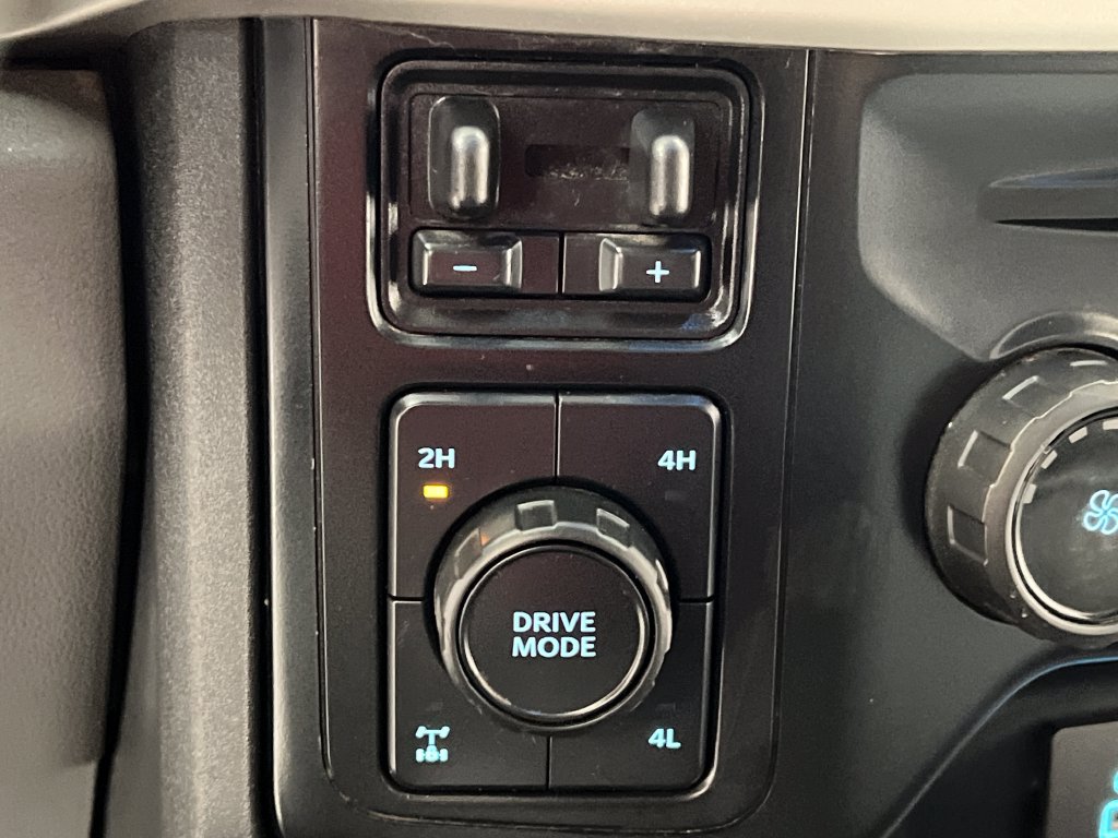 Used 2023 Ford F250 XL w/ XL Chrome Package AWD/4WD image 38