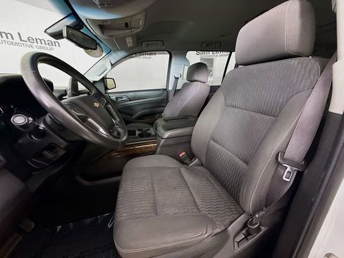 Used 2016 Chevrolet Suburban LS RWD image 21
