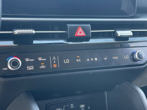 Certified 2026 Kia Sportage EX FWD image 26