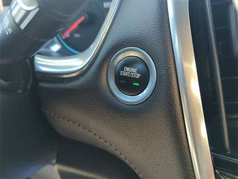 Certified 2022 Chevrolet Traverse LT image 16