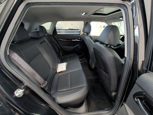 Used 2023 Kia Seltos EX image 14