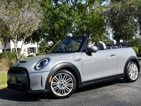 Used 2023 MINI Cooper S w/ Signature Upholstery Package FWD image 21