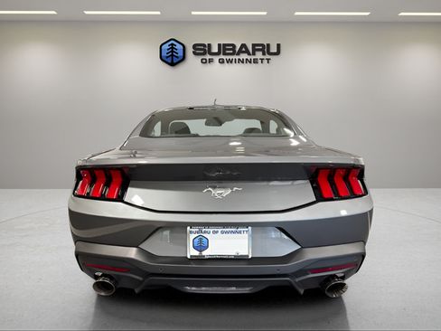 Used 2024 Ford Mustang Coupe RWD image 4