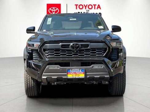 New 2026 Toyota Tacoma TRD Off-Road w/ TRD Off Road Premium Package AWD/4WD image 8