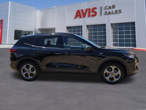 Used 2025 Ford Escape ST-Line AWD/4WD image 5
