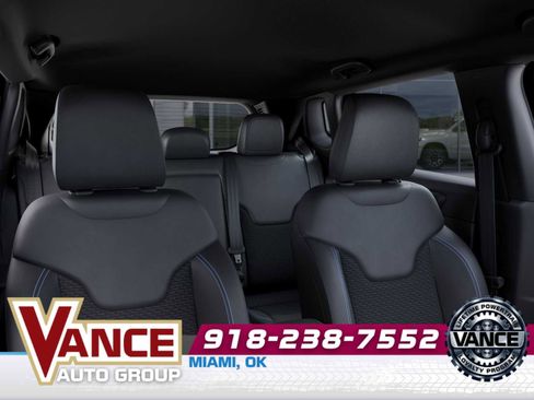 New 2025 Jeep Compass Latitude w/ Altitude Special Edition image 26