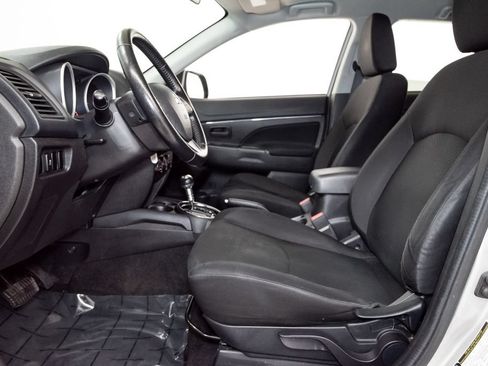 Used 2015 Mitsubishi Outlander Sport ES FWD image 12