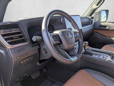 Used 2025 Lexus GX 550 GX 550 Premium image 10