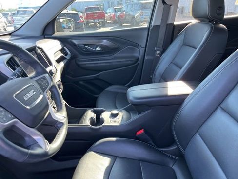 Used 2023 GMC Terrain SLT w/ Elevation Edition FWD image 9