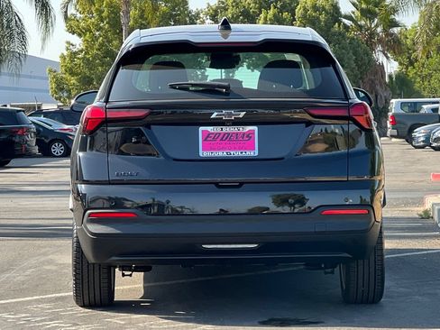 Used 2027 Chevrolet Bolt LT w/ Comfort Package FWD image 6