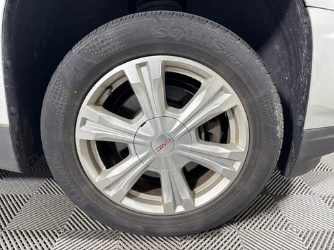 Used 2017 GMC Terrain SLE w/ Driver Alert Package I image 11